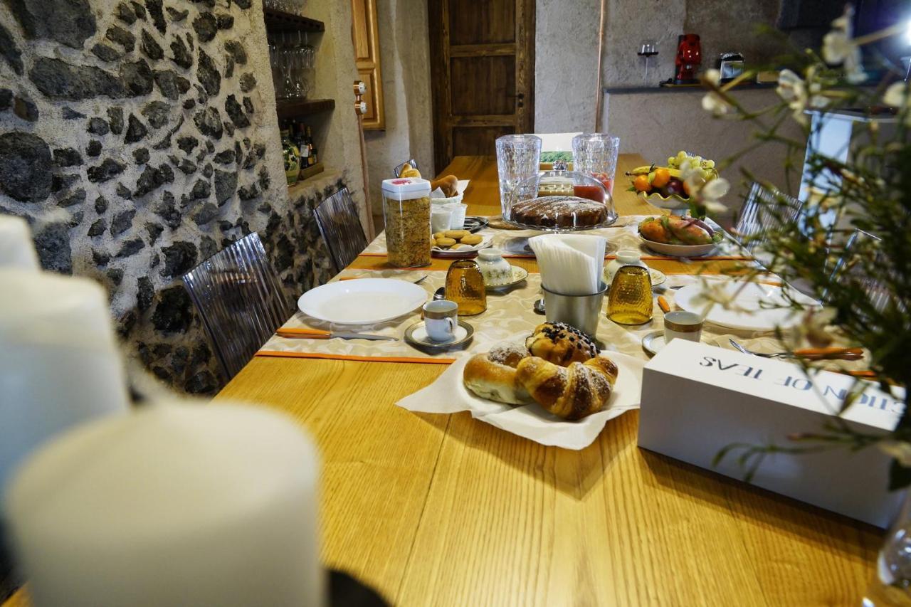 La Corte Di Bafe B&B "Slow Life" Zafferana Etnea Eksteriør billede